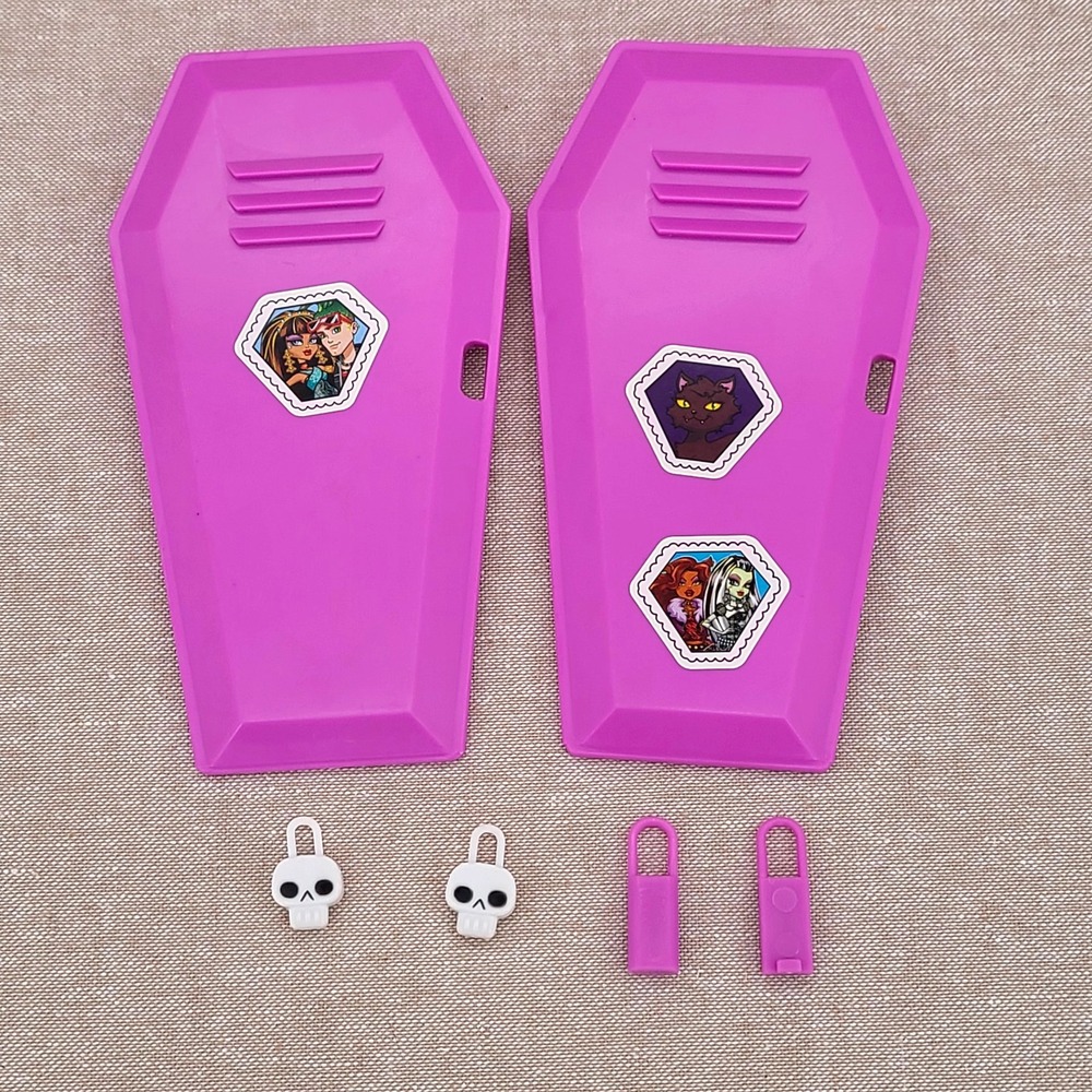 MONSTER HIGH SCHOOL X3711 Playset Replacement Parts: Dark Purple Locker Parts